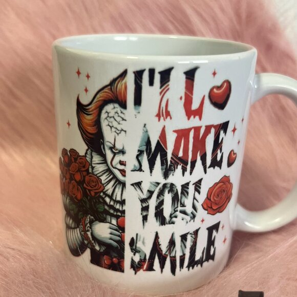 Red & White IT Valentines Mug - Picture 1 of 1
